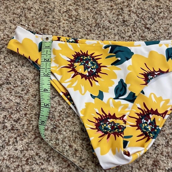 SHEIN Sunflower 🌻 Bikini Set S - Picture 8 of 9